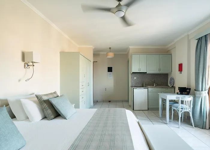 Apart-hotel Liakoto 2*