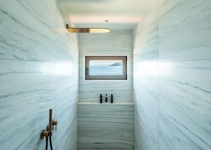 Lägenhetshotell Liakoto Kardhamili