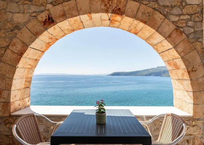 Liakoto Кардамили